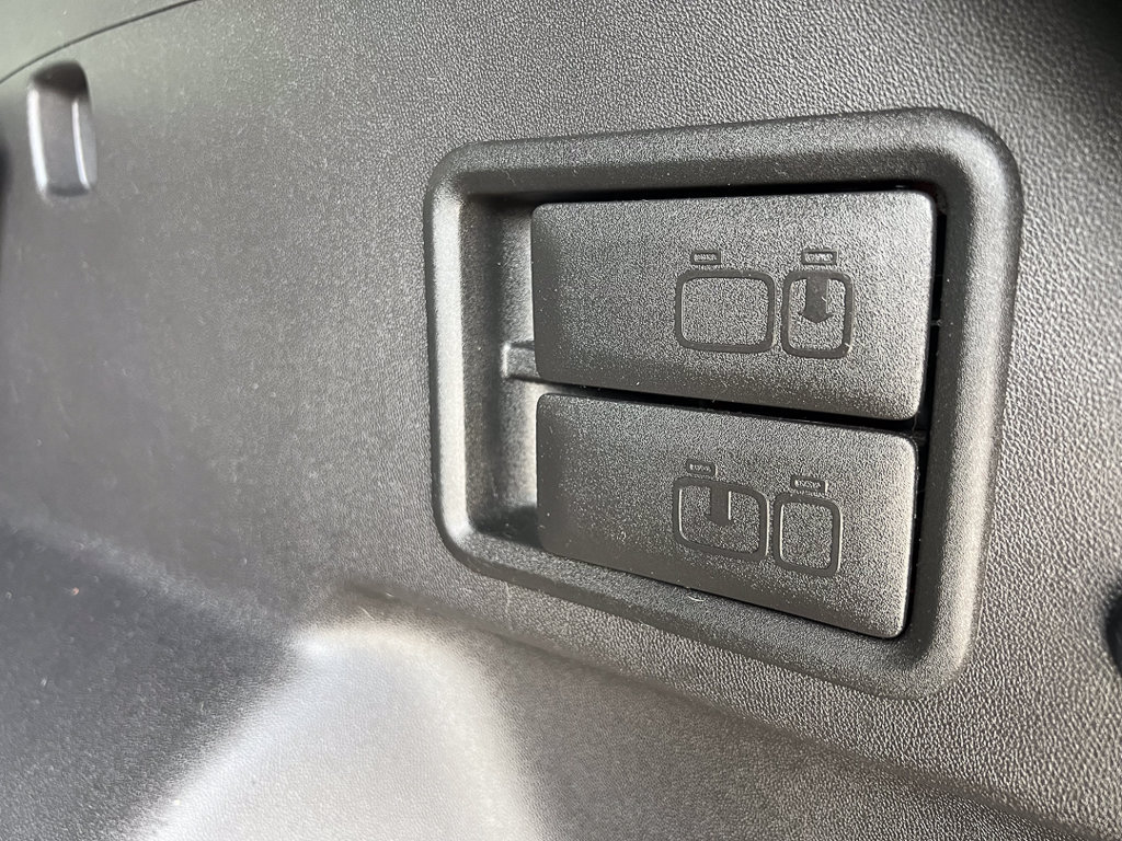 Used 2020 Chevrolet Equinox LT AWD/4WD image 7