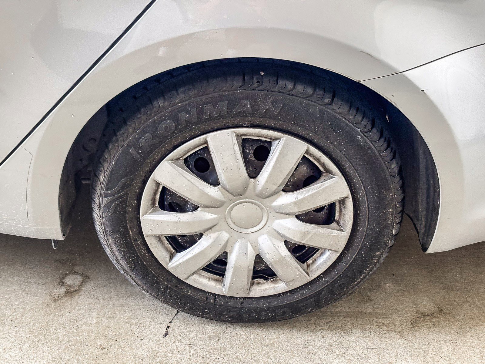 Used 2018 Kia Forte LX image 11