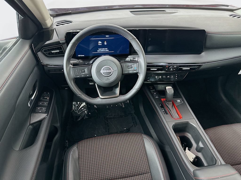 Certified 2025 Nissan Kicks SR AWD/4WD image 29
