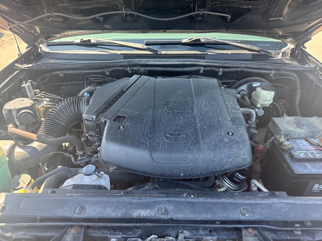 Used 2015 Toyota Tacoma 4x4 Double Cab w/ SR5 Package image 21