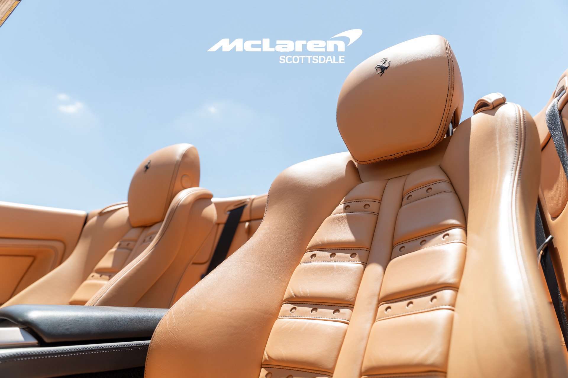 Used 2014 Ferrari California RWD image 12