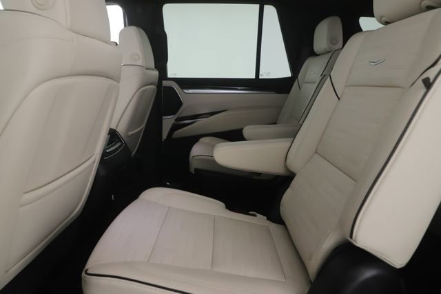 Used 2026 Cadillac Escalade Sport w/ Touring Package AWD/4WD image 31