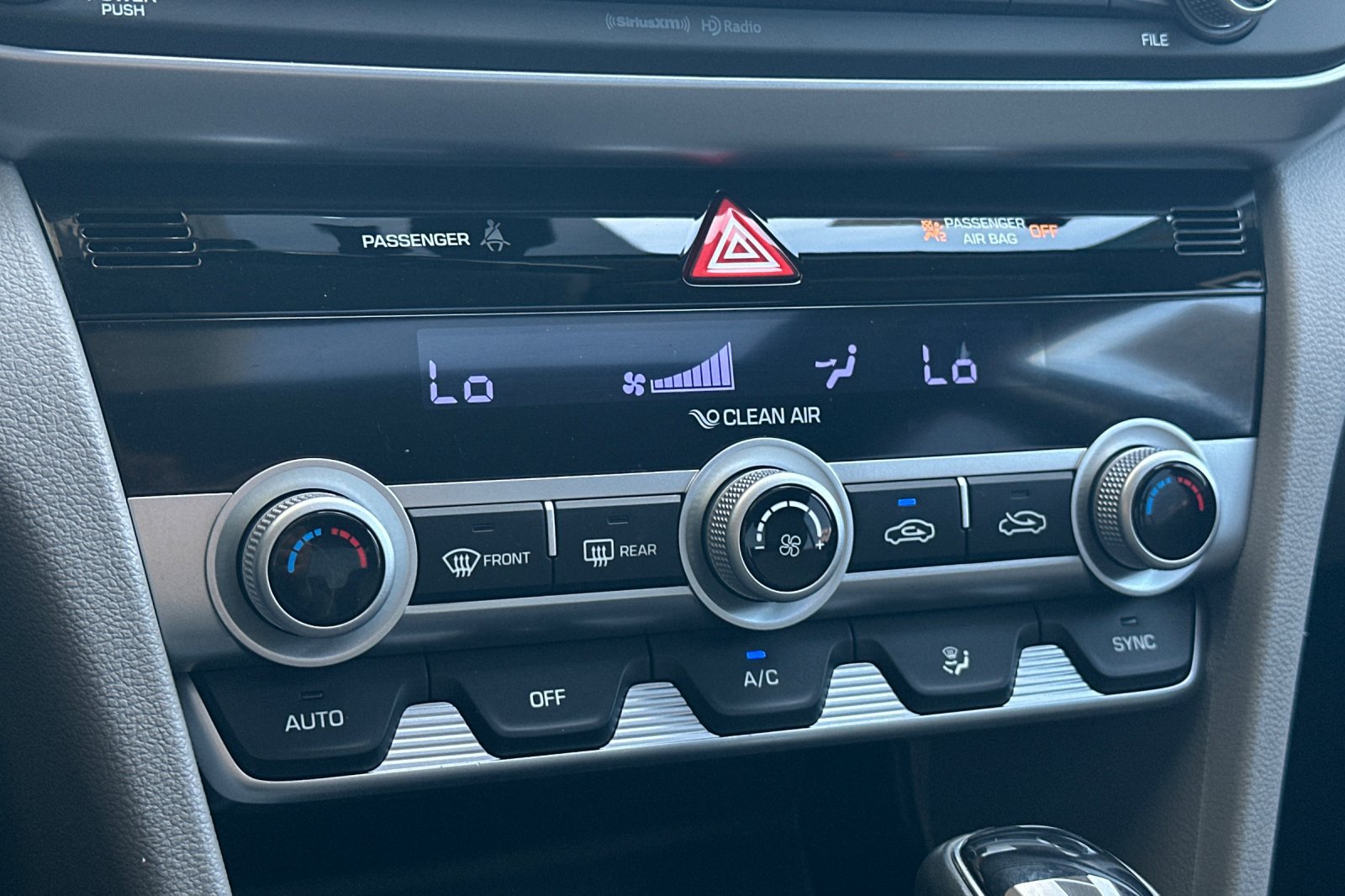 Used 2020 Hyundai Elantra Value Edition FWD image 19