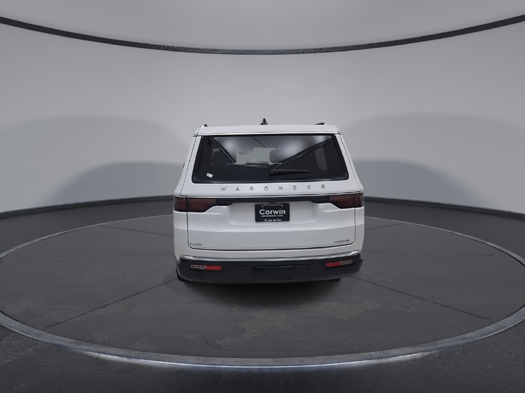 Certified 2024 Jeep Wagoneer L Series III w/ Flexible Seating Group AWD/4WD image 15