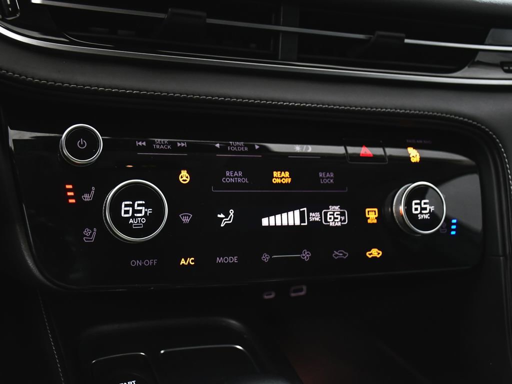 Used 2022 INFINITI QX60 Luxe w/ Performance Audio Package image 34