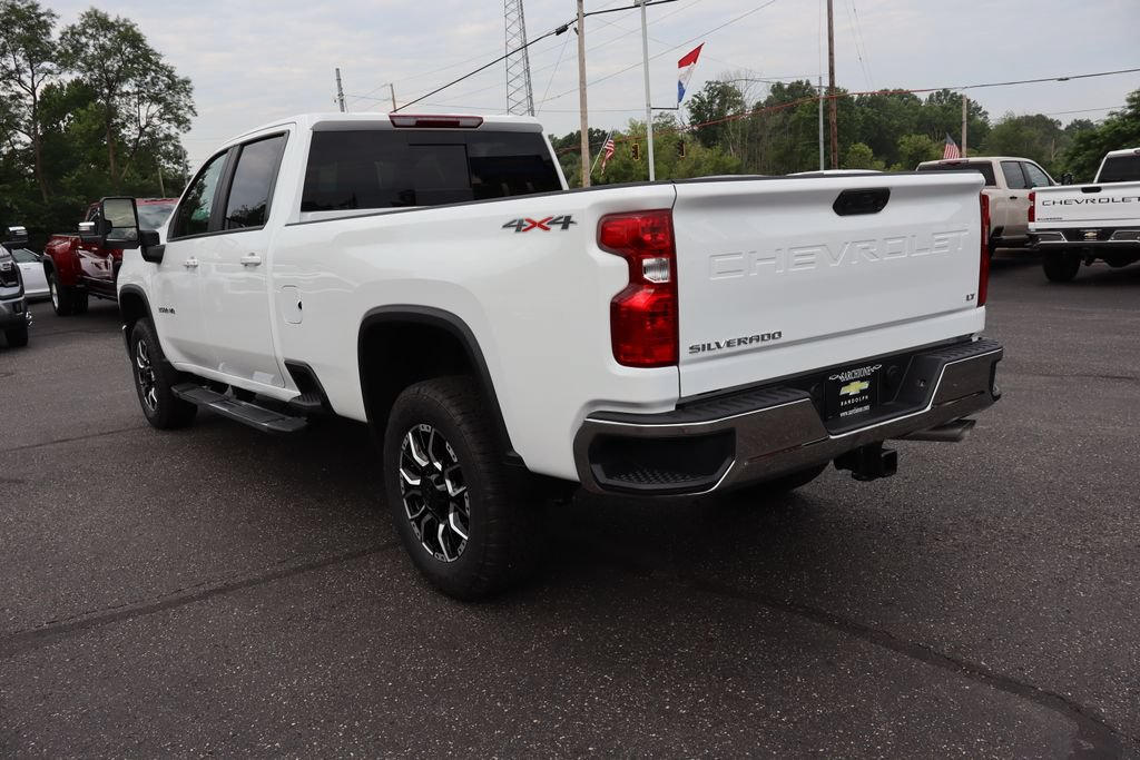 New 2026 Chevrolet Silverado 3500 LT w/ Leather Package AWD/4WD image 3