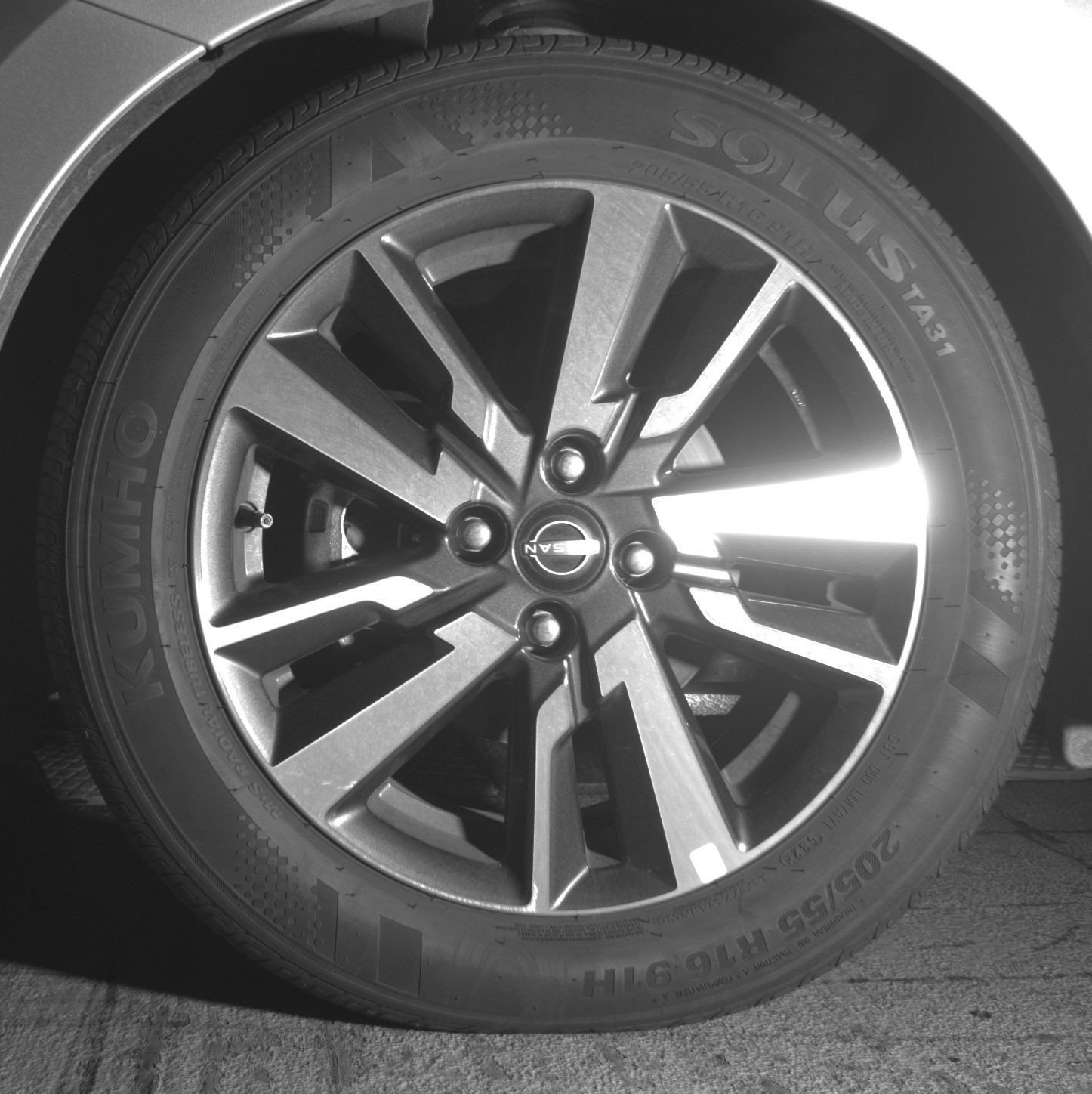 Used 2025 Nissan Versa SV FWD image 24