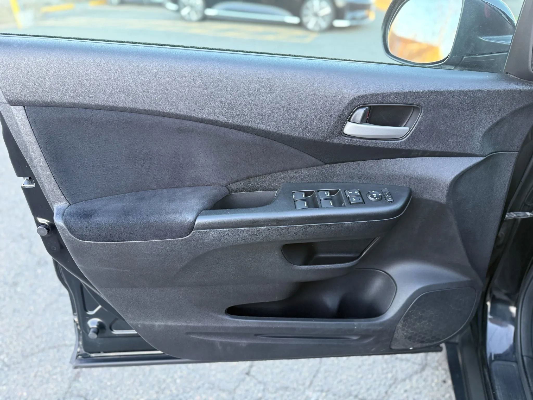 Used 2014 Honda CR-V EX image 28