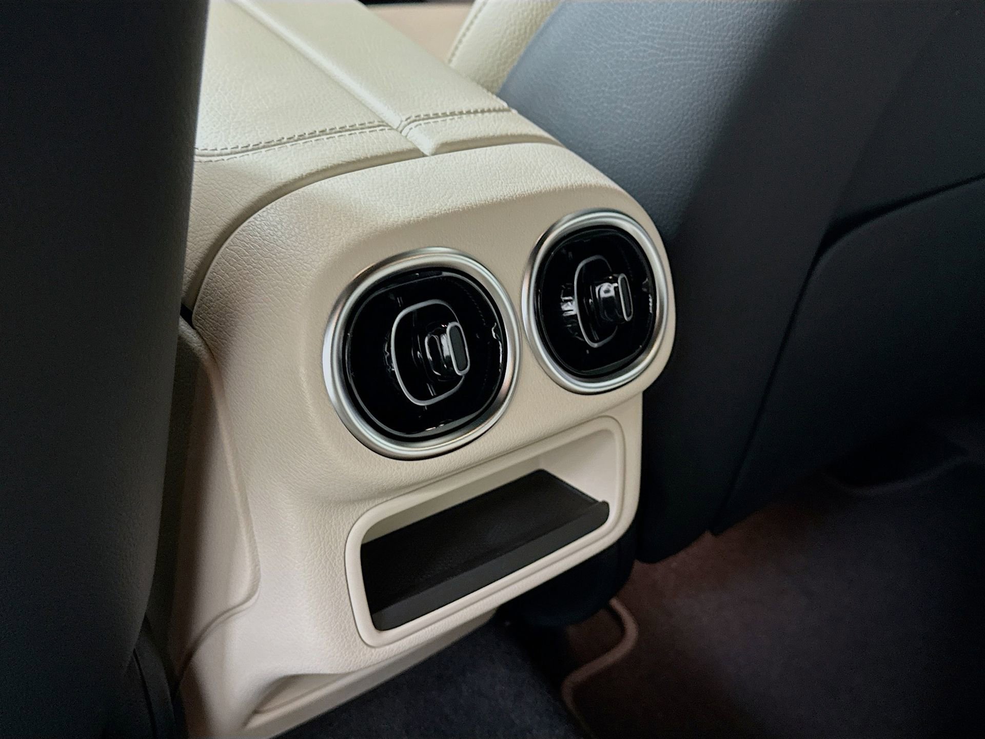 New 2026 Mercedes-Benz GLC 300 image 27