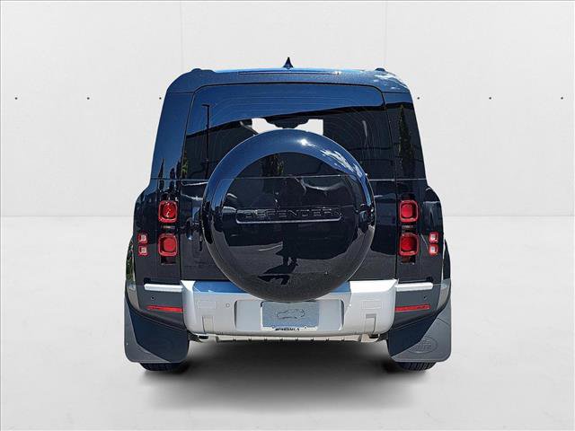 New 2025 Land Rover Defender 110 S image 6