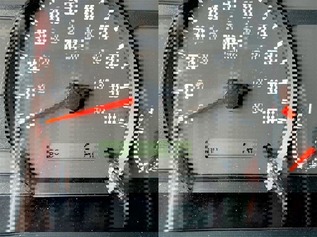 New 2025 Chevrolet Low Cab Forward image 4