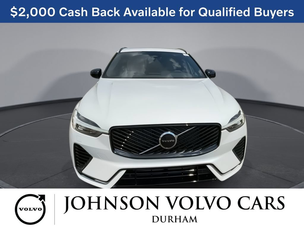 New 2026 Volvo XC60 T8 Core w/ Climate Package AWD/4WD image 3