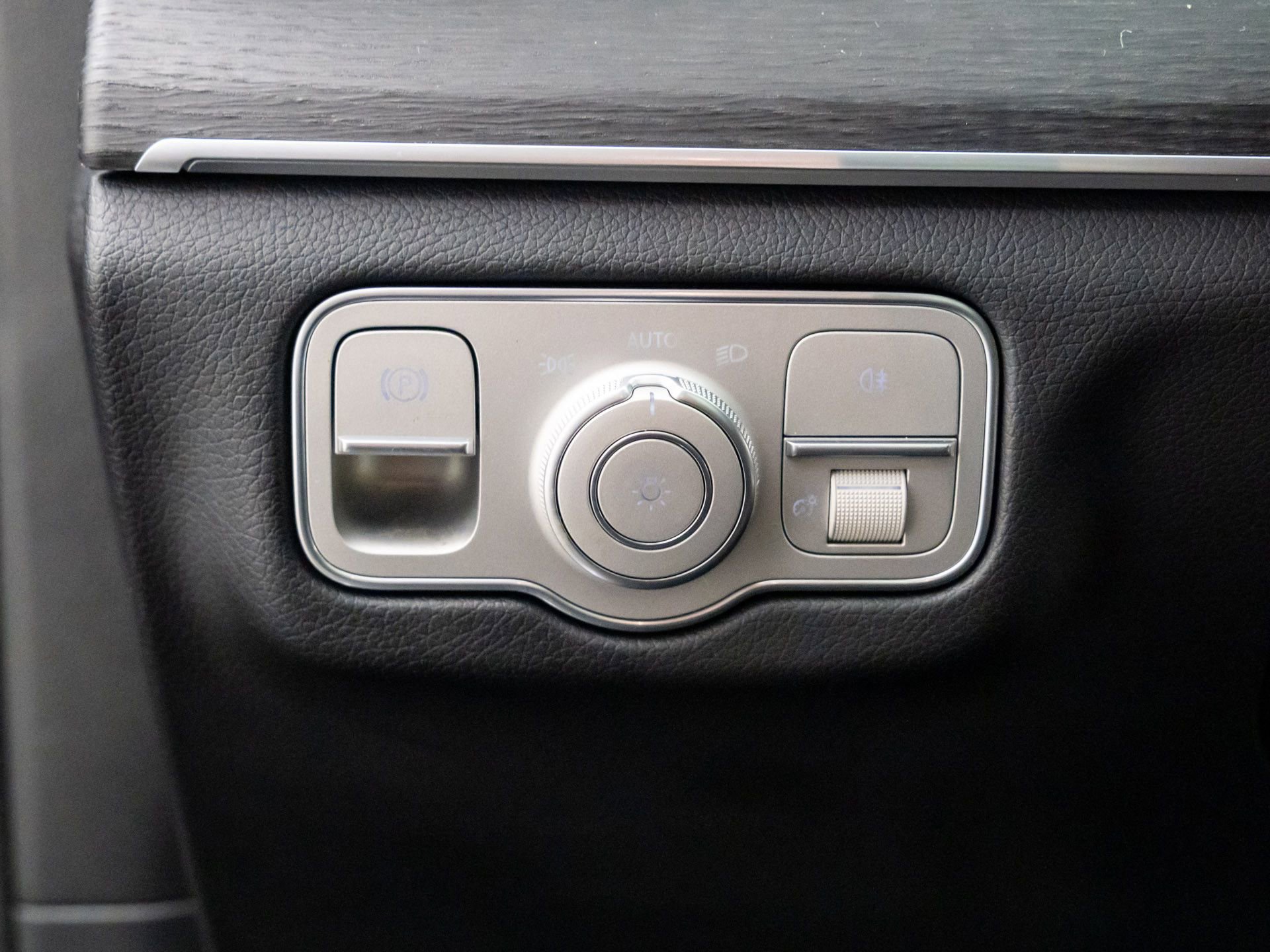 New 2026 Mercedes-Benz GLE 450 4MATIC image 23