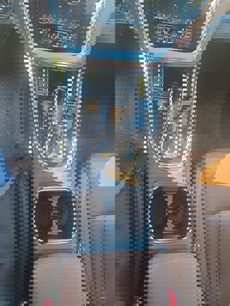 Used 2023 Subaru Outback Touring w/ Popular Package #2 image 20