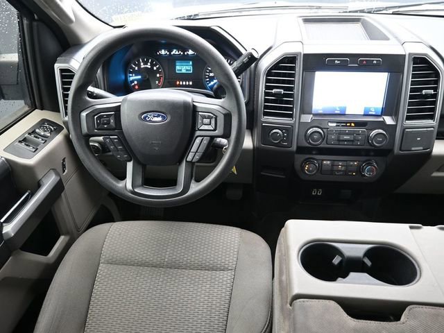 Used 2020 Ford F150 XLT image 4