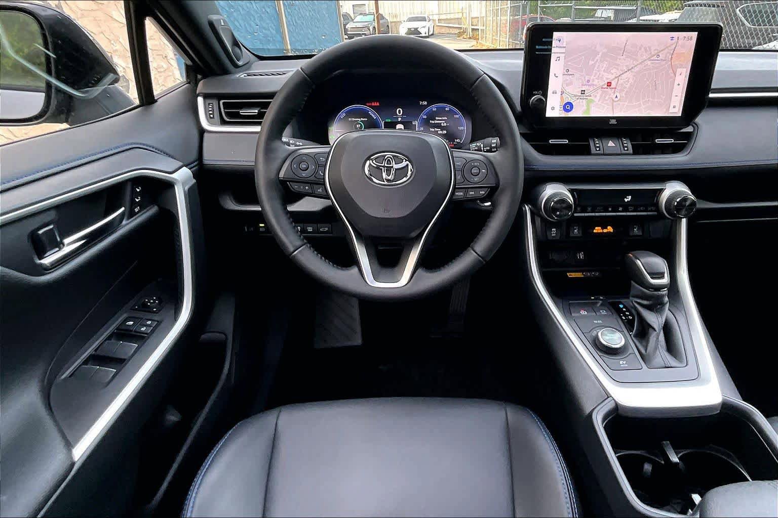 Certified 2025 Toyota RAV4 XSE w/ Advanced Technology Package AWD/4WD image 6