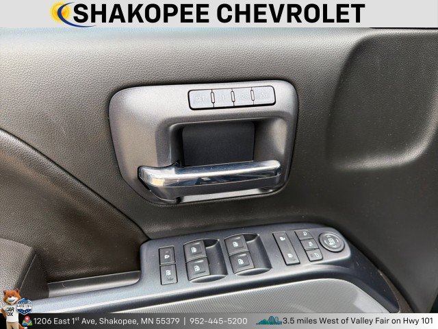 Used 2017 Chevrolet Silverado 1500 LTZ Z71 w/ LTZ Plus Package AWD/4WD image 9