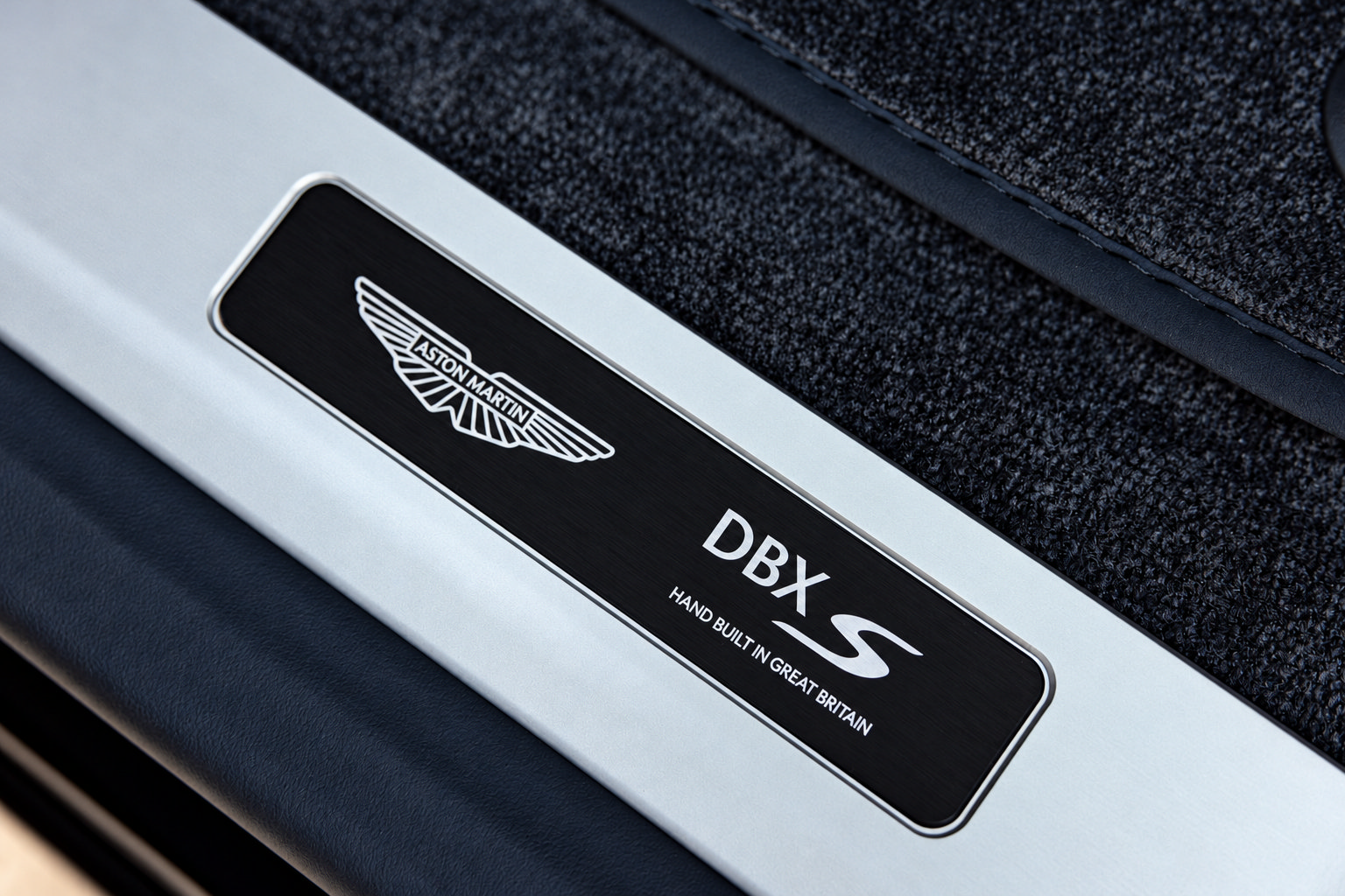 New 2026 Aston Martin DBX S AWD/4WD image 23