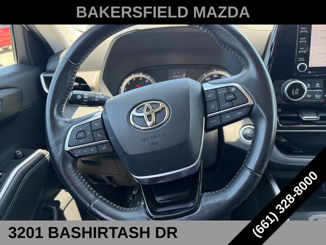 Used 2021 Toyota Highlander LE FWD image 14