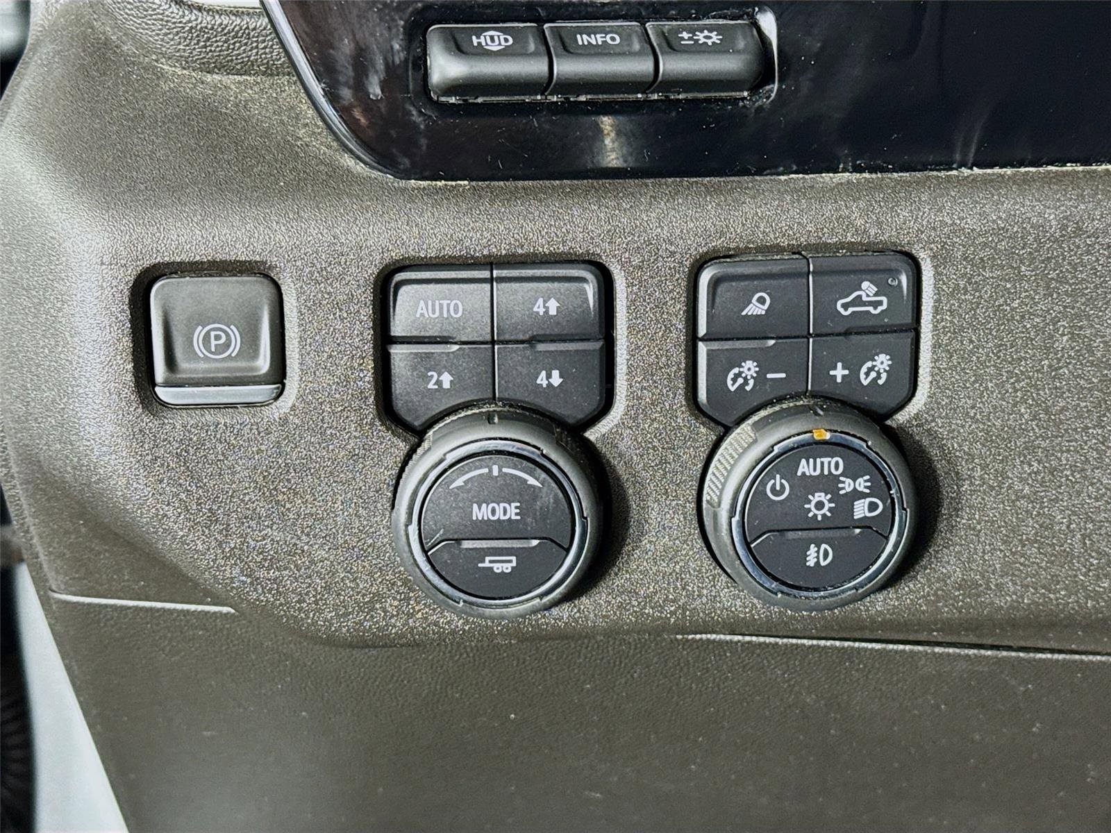 Certified 2024 Chevrolet Silverado 2500 LTZ w/ LTZ Premium Package AWD/4WD image 10