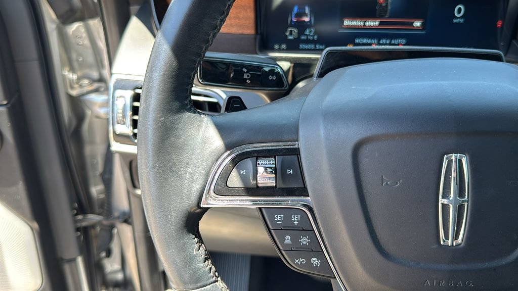 Used 2022 Lincoln Navigator Black Label AWD/4WD image 11