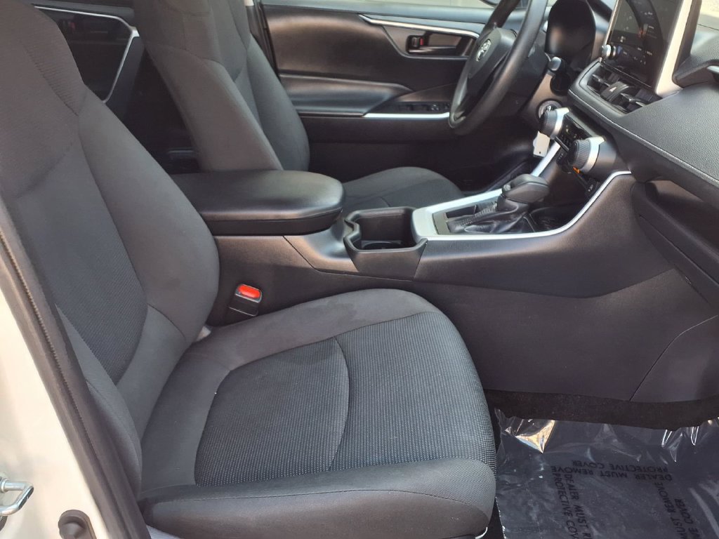 Certified 2024 Toyota RAV4 LE FWD image 36