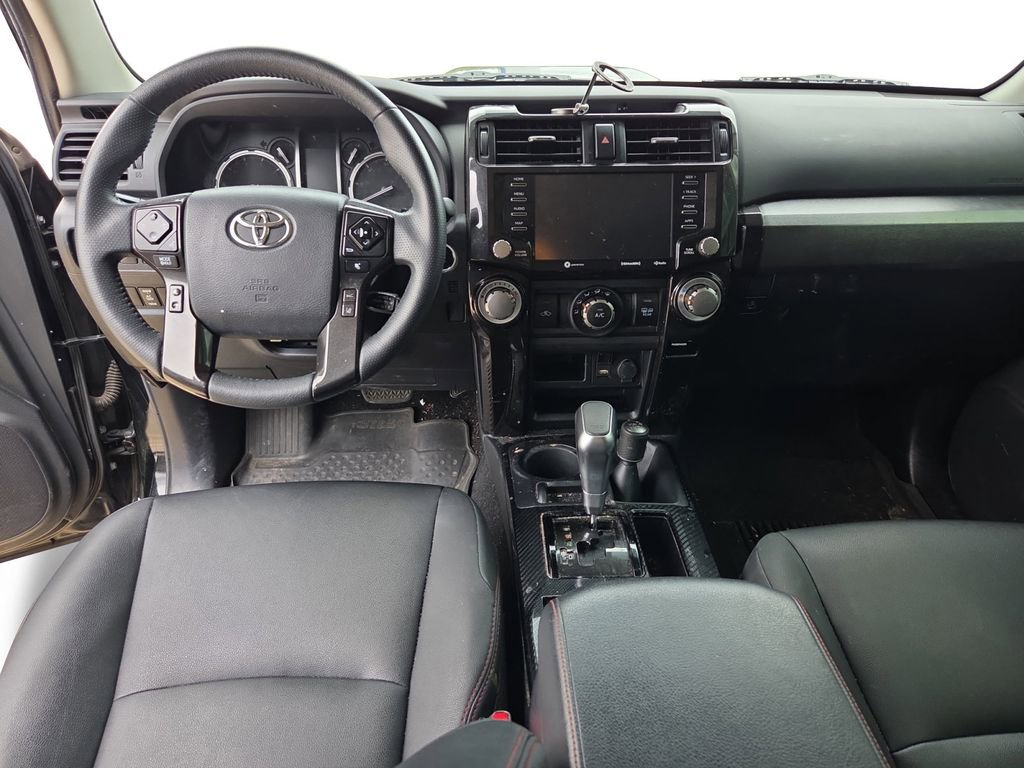 Used 2020 Toyota 4Runner TRD Off-Road Premium w/ Moonroof Package AWD/4WD image 10
