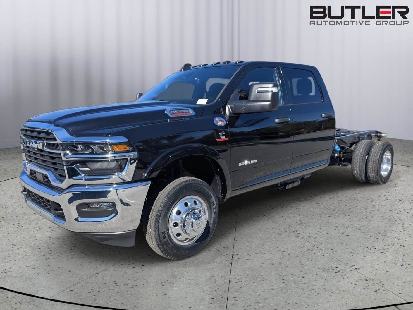 New 2026 RAM 3500 Big Horn AWD/4WD image 2