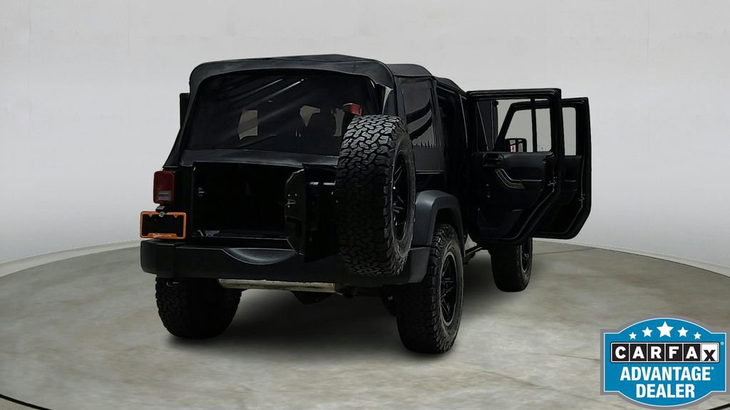 Used 2017 Jeep Wrangler Unlimited Sport w/ Connectivity Group image 11