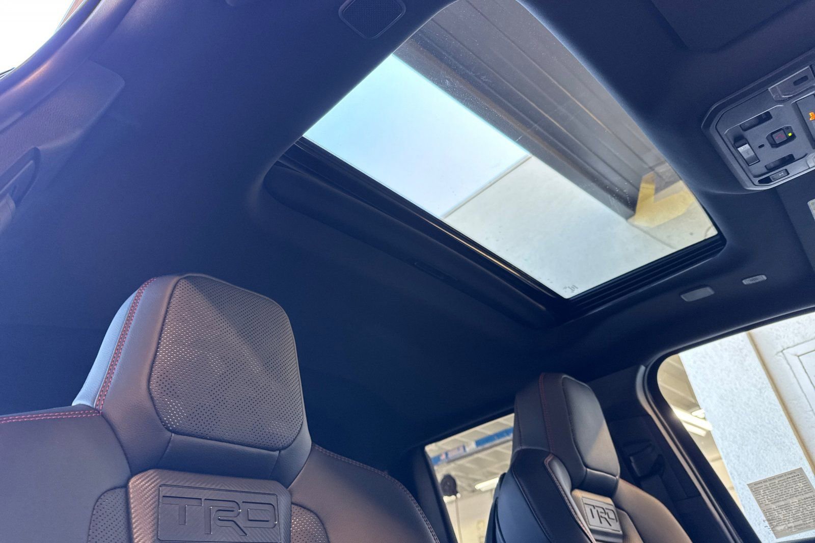 Certified 2025 Toyota Tacoma TRD Pro image 22