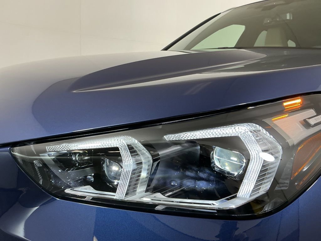 New 2025 BMW X1 xDrive28i w/ Convenience Package image 8