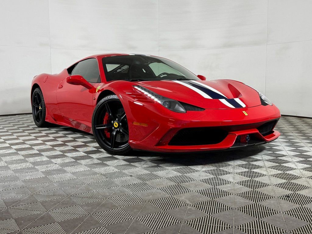 Used 2015 Ferrari 458 Speciale Coupe image 3