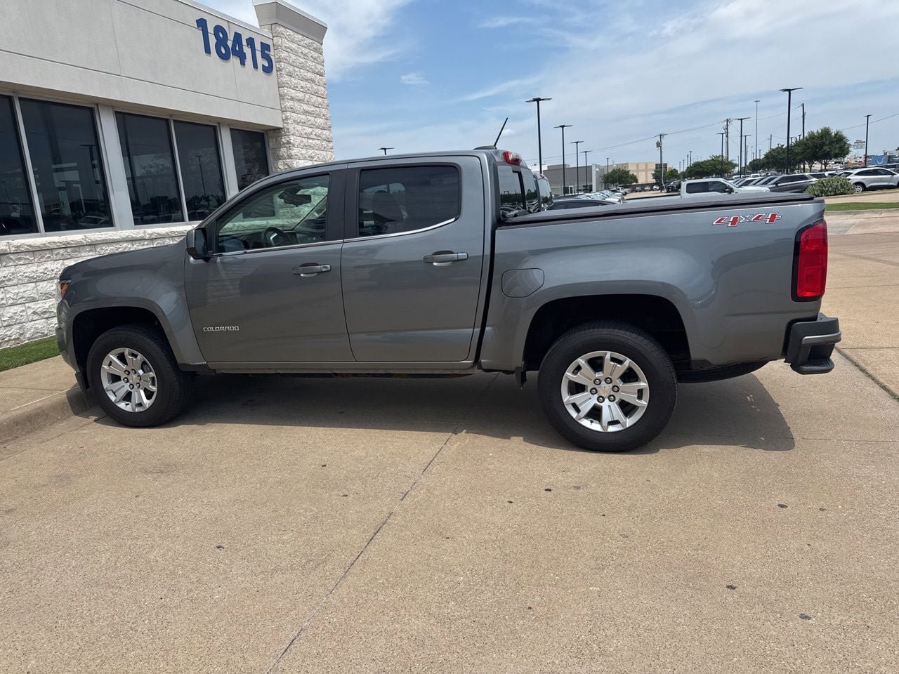 Used 2019 Chevrolet Colorado LT w/ LT Convenience Package AWD/4WD image 9