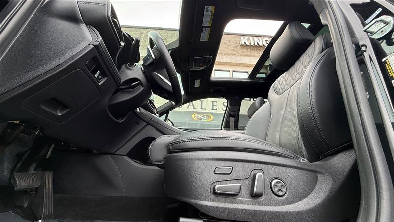 Used 2021 Hyundai Santa Fe Calligraphy w/ Cargo Package image 11