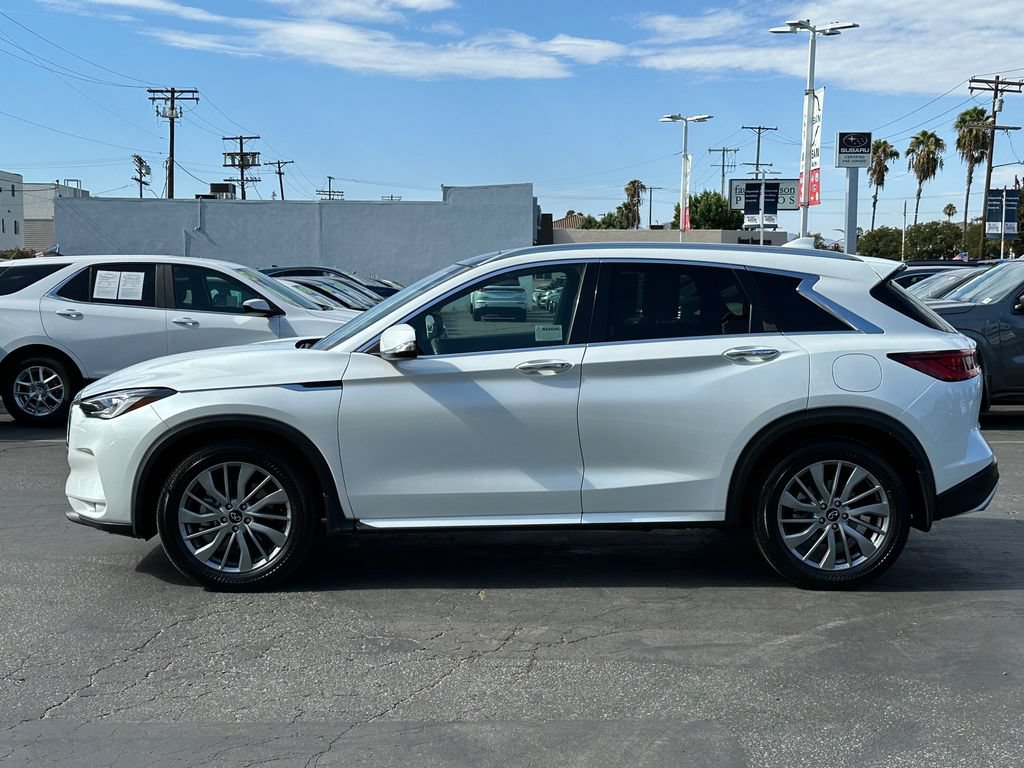Used 2025 INFINITI QX50 Luxe AWD/4WD image 3