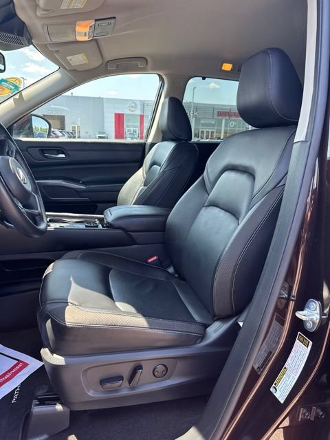 Certified 2022 Nissan Pathfinder SL AWD/4WD image 9