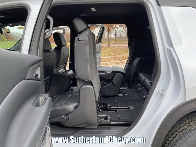 New 2026 Chevrolet Traverse LT image 37