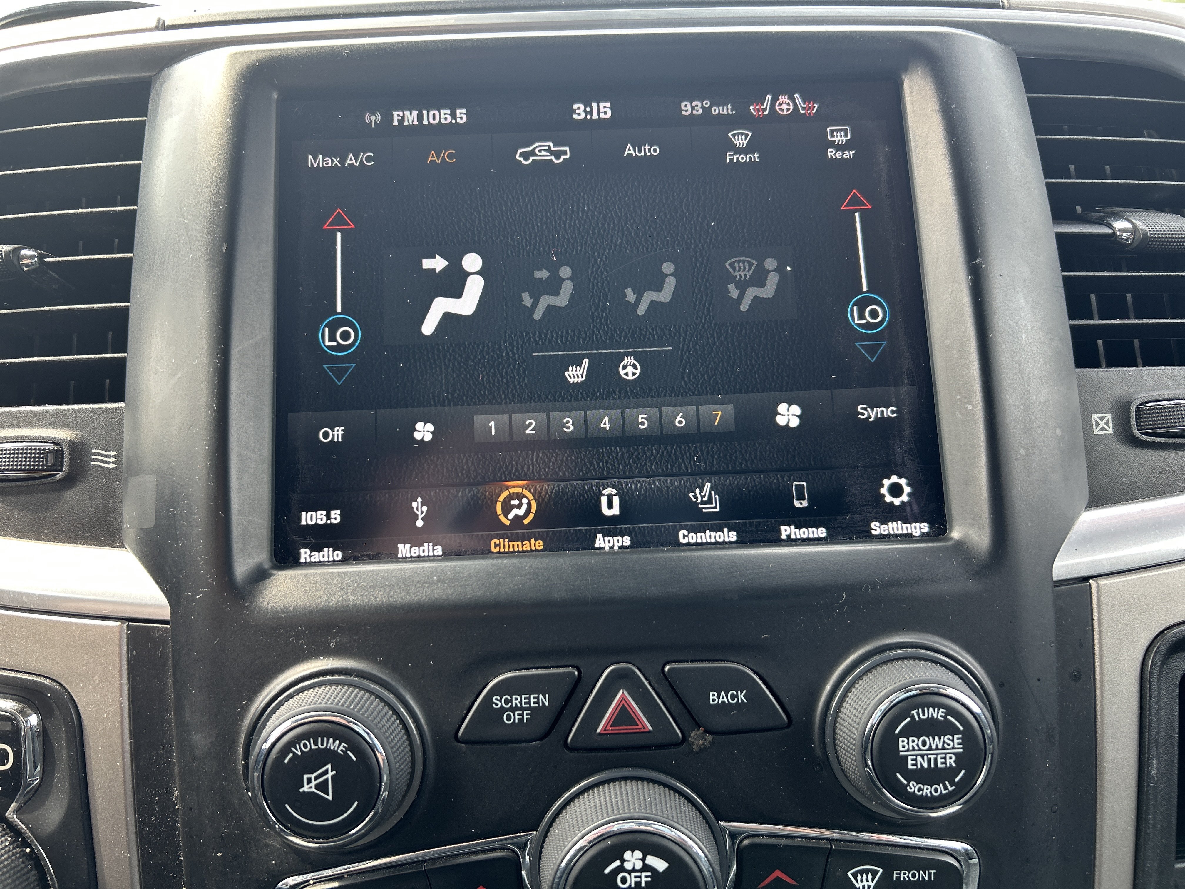 Used 2019 RAM 1500 Big Horn AWD/4WD image 14