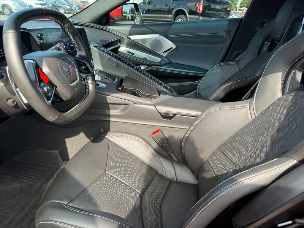 Used 2021 Chevrolet Corvette Stingray Preferred Cpe w/ Z51 Performance Package RWD image 37