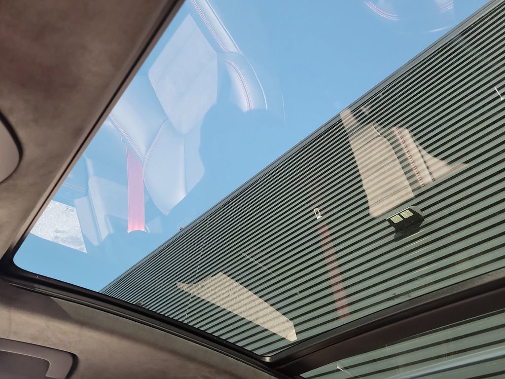 New 2026 Porsche Macan GTS image 41