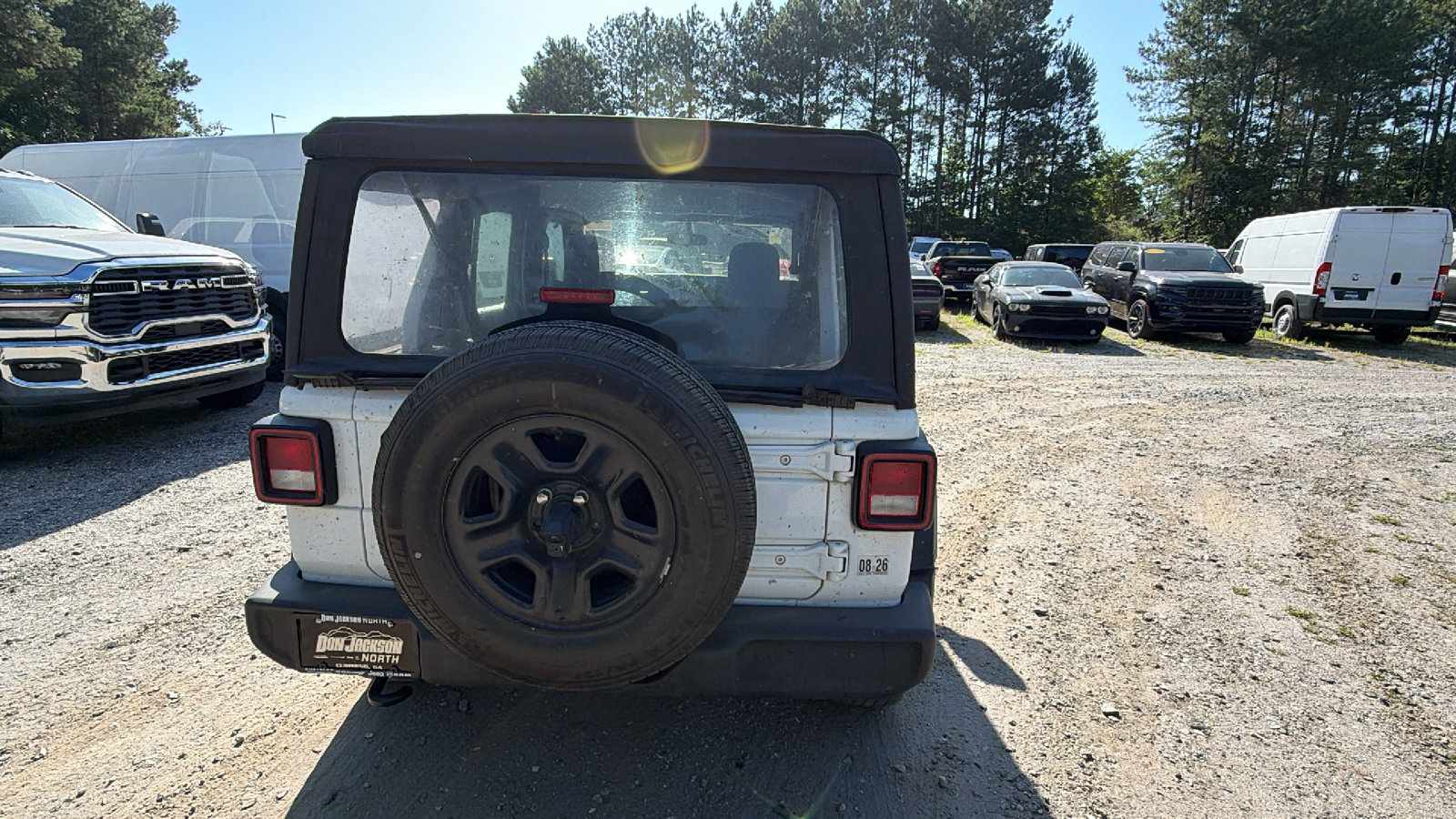 Used 2023 Jeep Wrangler Unlimited Sport AWD/4WD image 9