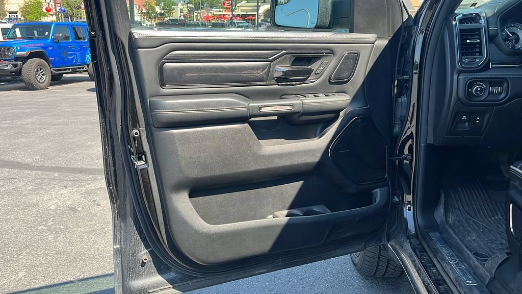 Used 2022 RAM 1500 Limited AWD/4WD image 9