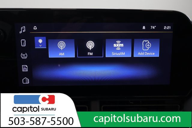 Used 2025 Chevrolet Trax LT FWD image 23