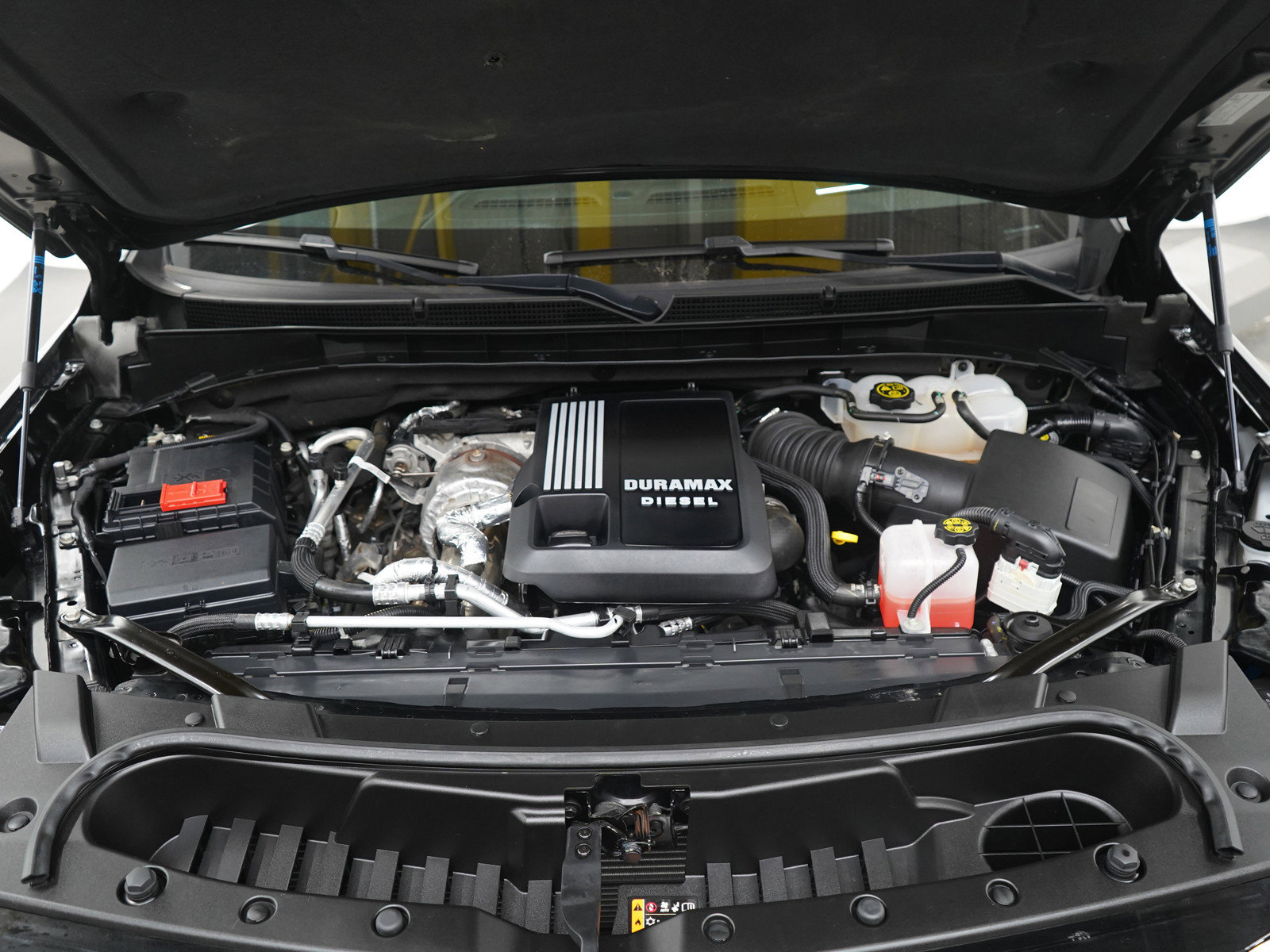 Used 2023 GMC Yukon XL Denali image 35