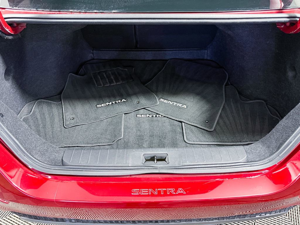 Certified 2022 Nissan Sentra SR image 31