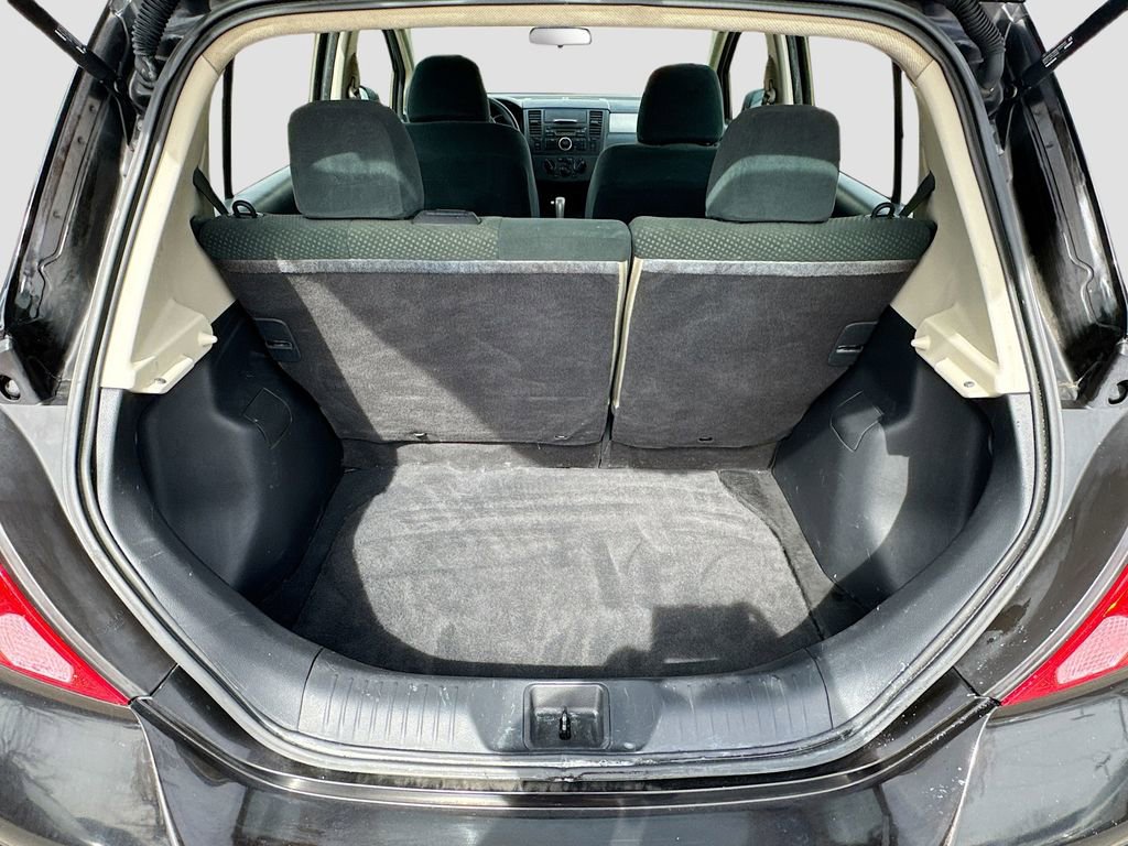 Used 2012 Nissan Versa 1.8 S w/ Plus Pkg image 29