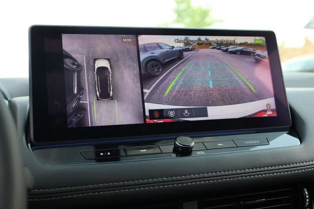 New 2026 Nissan Rogue Platinum AWD/4WD image 15