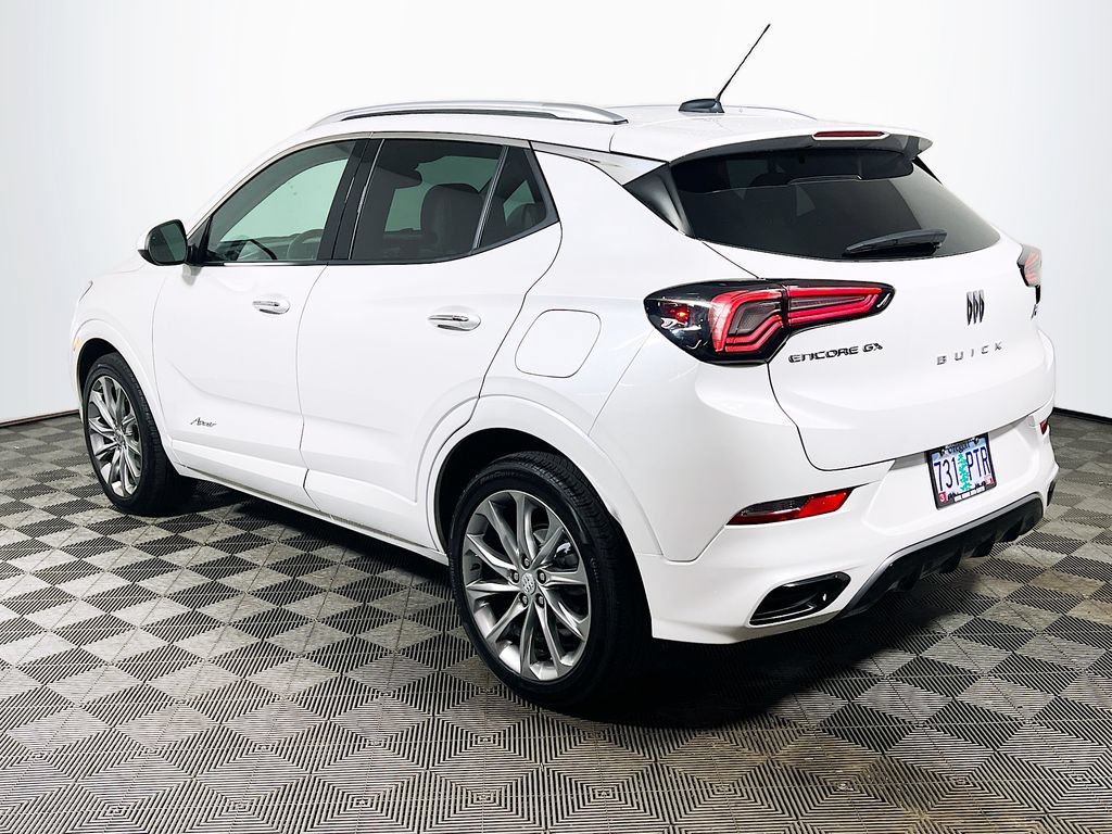 Used 2024 Buick Encore GX Avenir w/ Avenir Convenience Package FWD image 5
