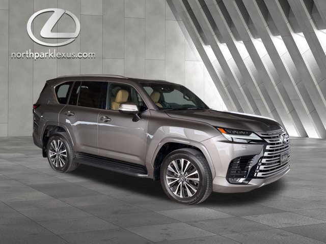 Certified 2024 Lexus LX 600 4WD w/ Interior Upgrade Package image 5