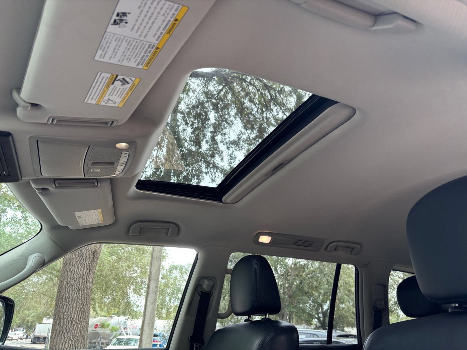 Used 2024 Nissan Armada SL RWD image 31
